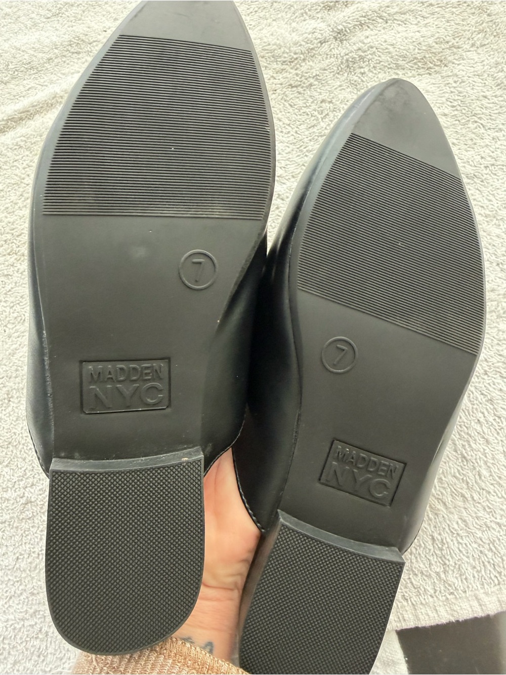 Madewell NYC Black Mules with Gold Chain Accent - Picture 3 of 3